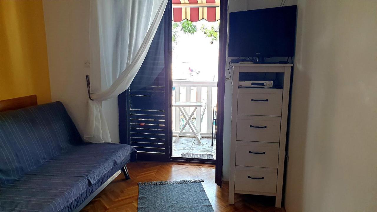 Apartmani Dea ヤドラニヴォ エクステリア 写真