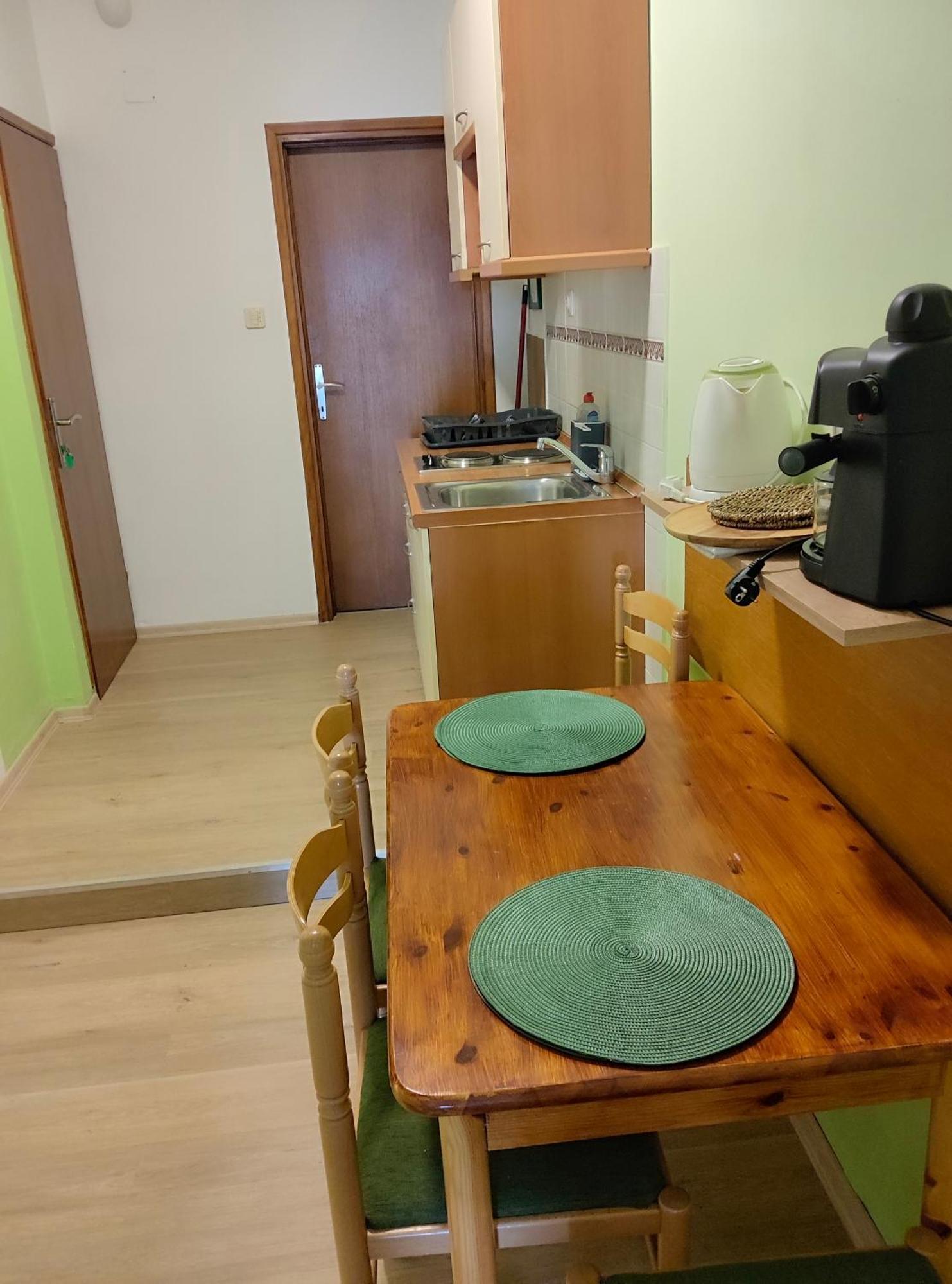 Apartmani Dea ヤドラニヴォ エクステリア 写真